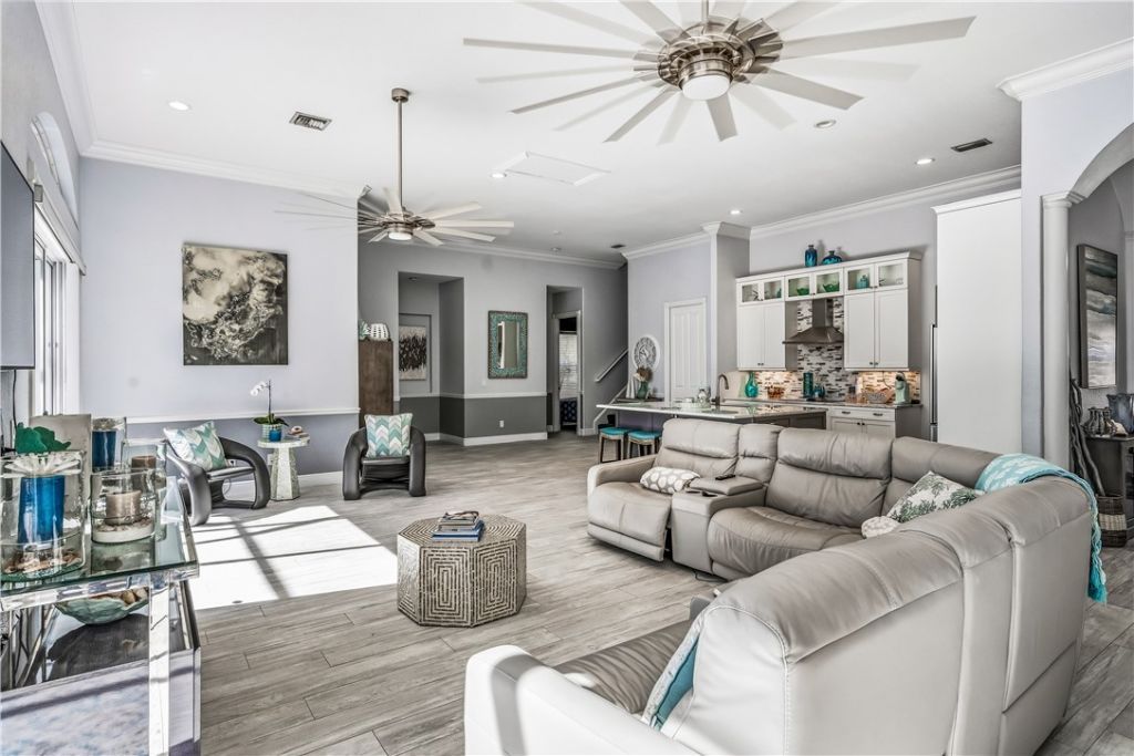 6160 56th Avenue, Vero Beach, FL 32967 Photo