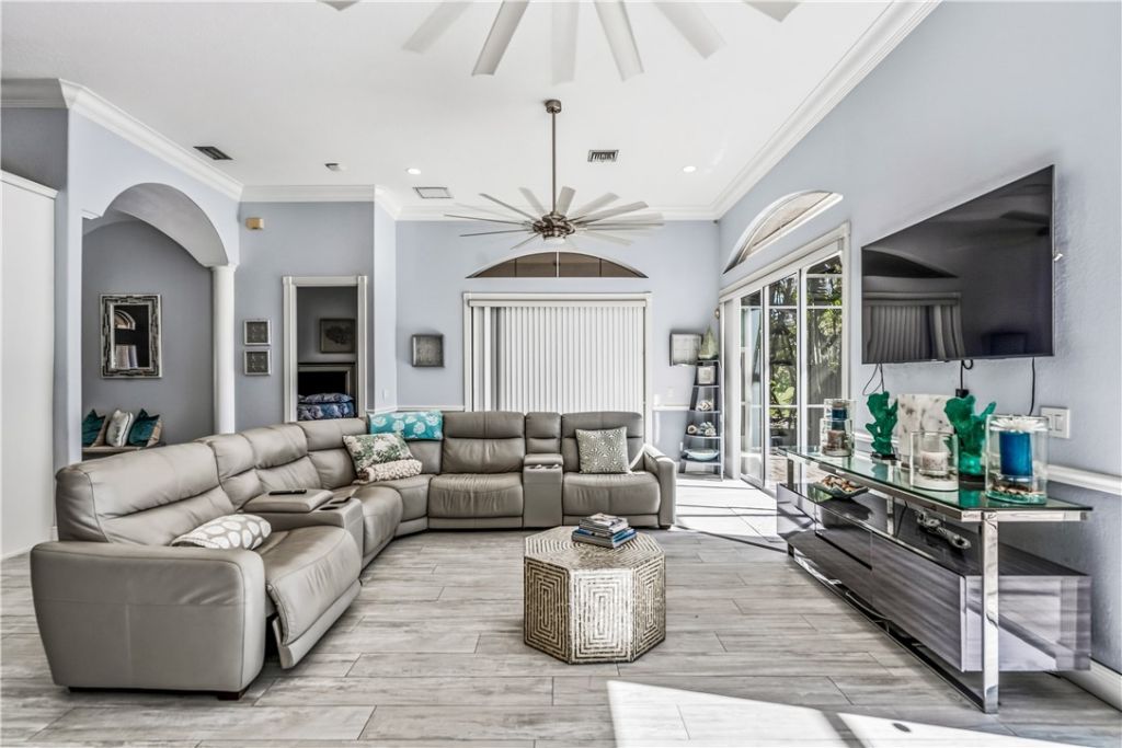 6160 56th Avenue, Vero Beach, FL 32967 Photo