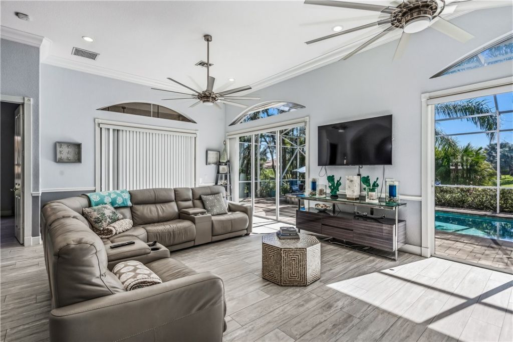6160 56th Avenue, Vero Beach, FL 32967 Photo