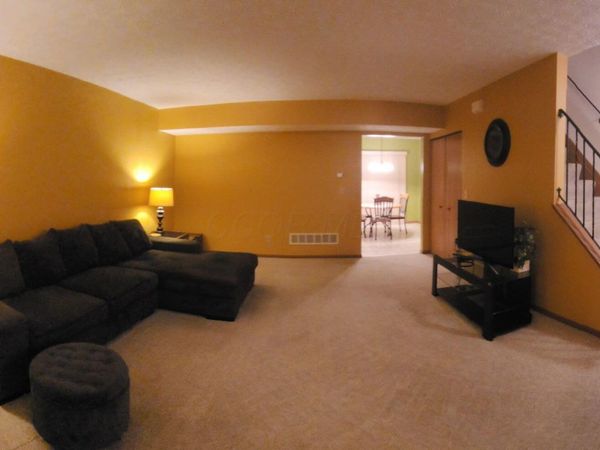 808 Doty Drive, Wadsworth, OH 44281