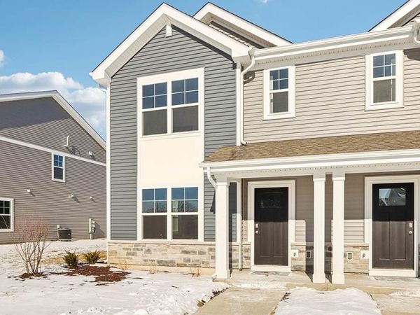 1006 58th Rd, Union Grove, WI 53182