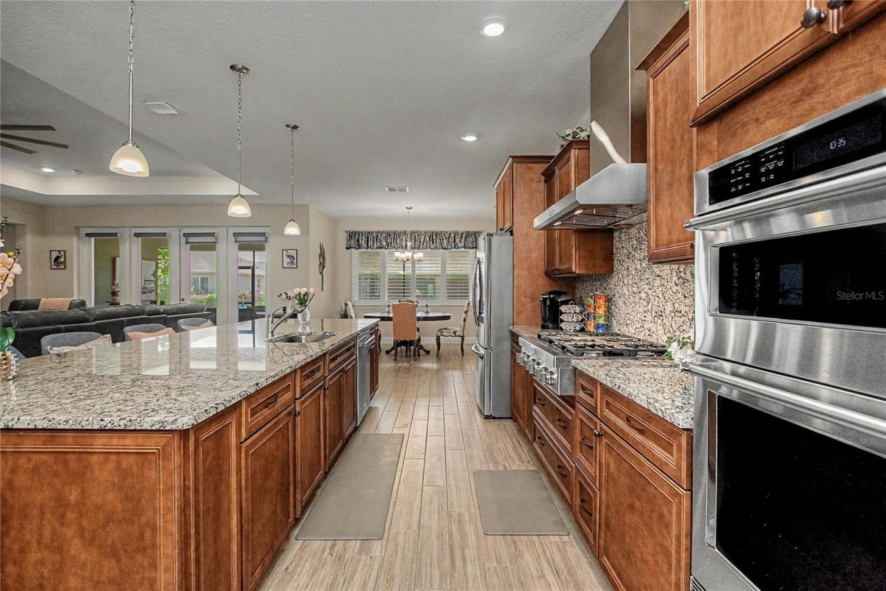 9694 SW 79th Loop, Ocala, FL 34481 Photo