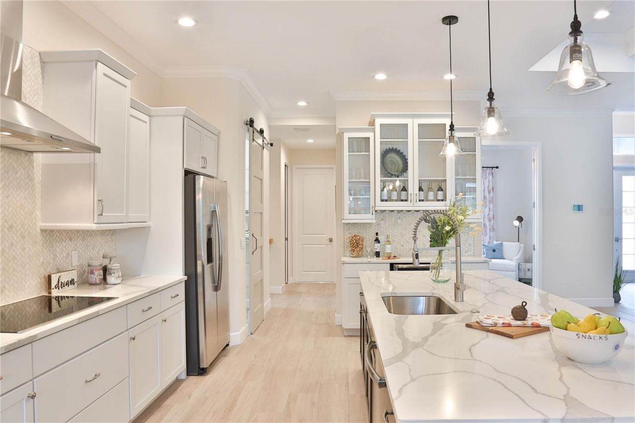 2424 Ashton Road, Sarasota, FL 34231 Photo