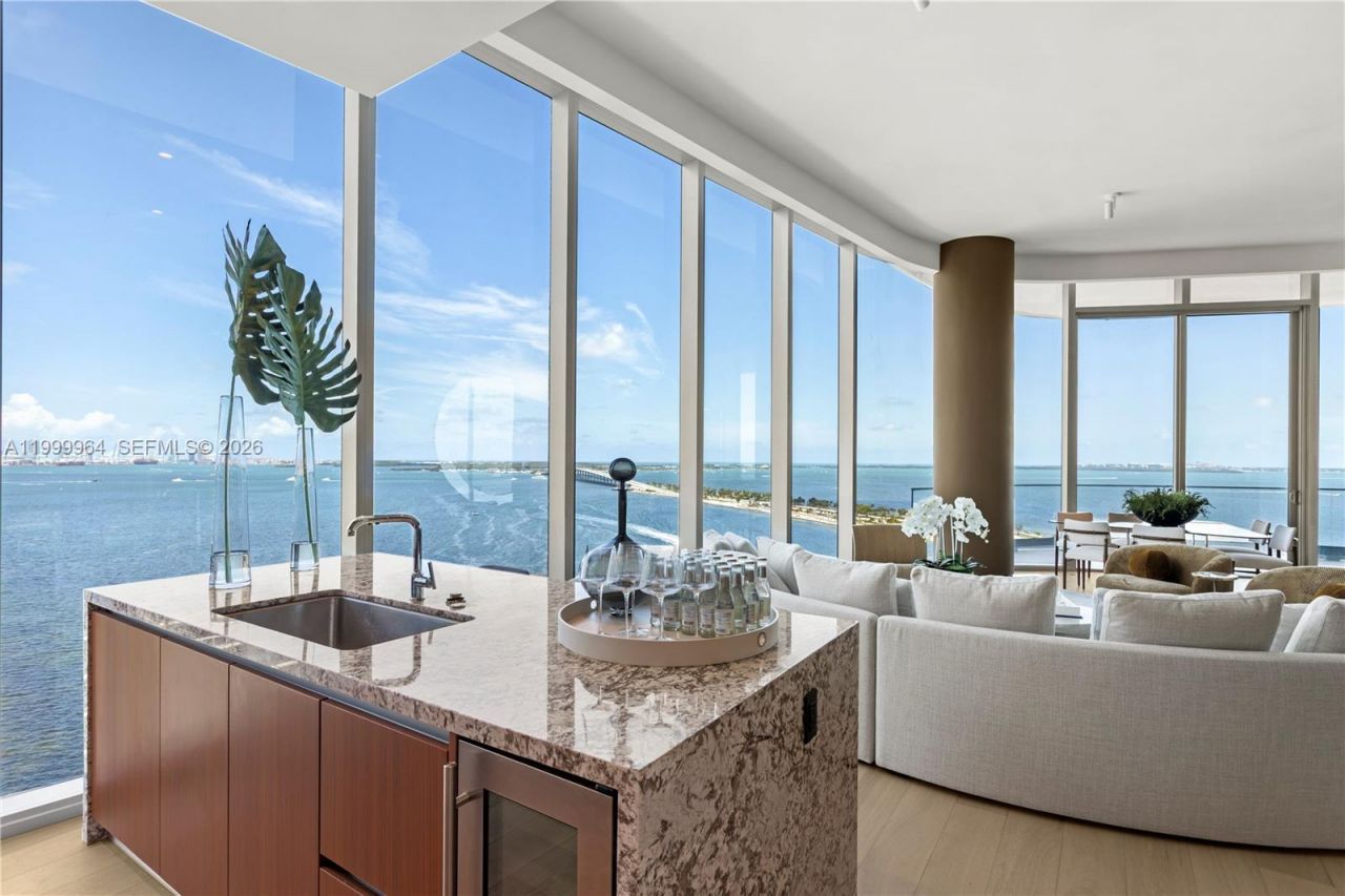 175 SE 25th Rd, Unit 1501, Miami, FL 33129 Photo