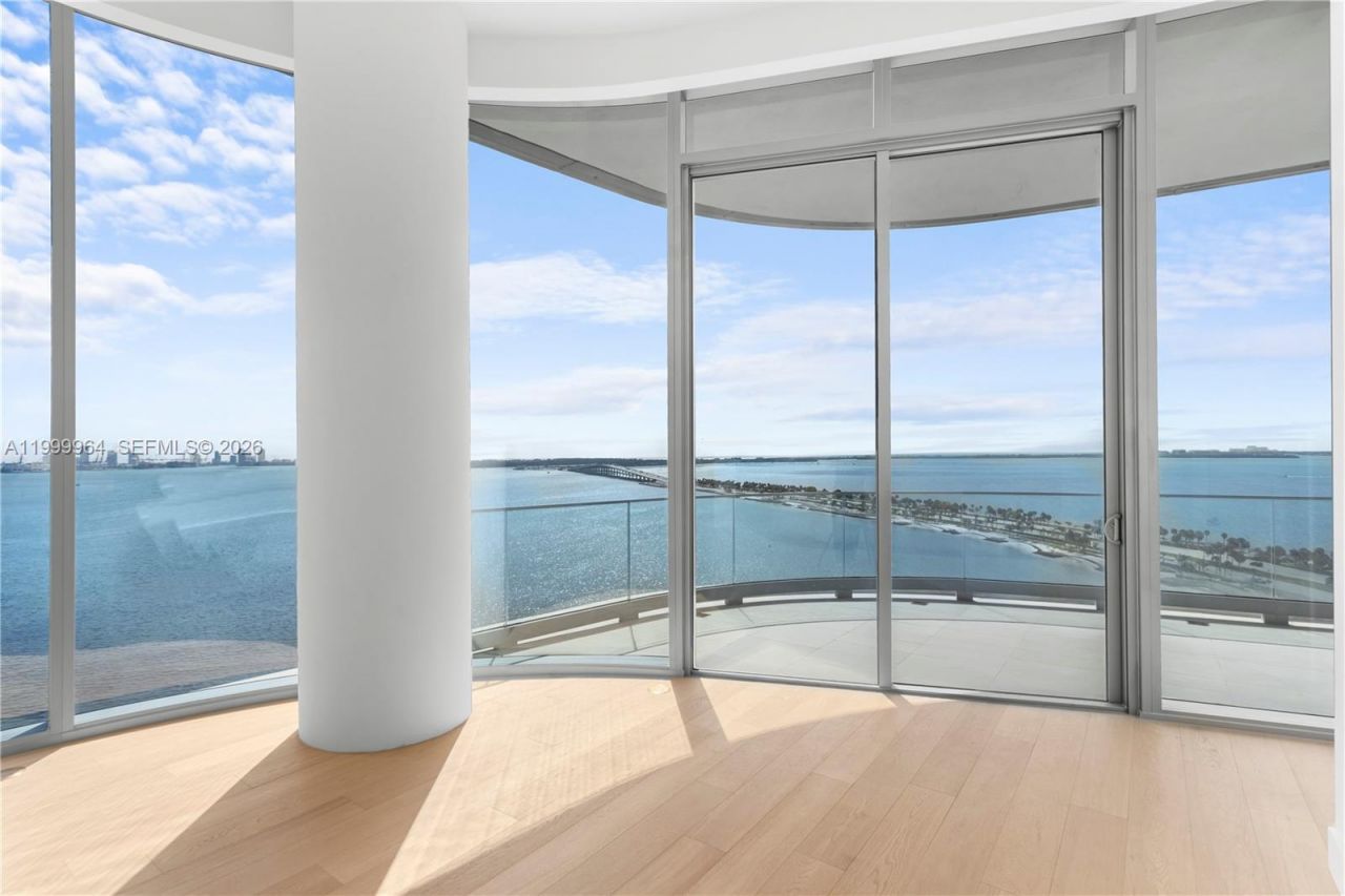 175 SE 25th Rd, Unit 1501, Miami, FL 33129 Photo