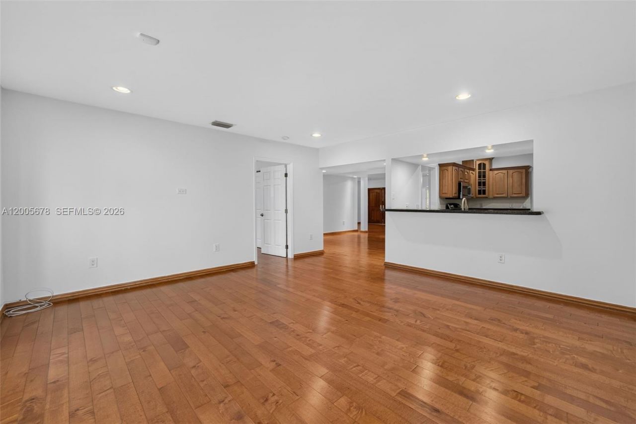 1237 Aduana Ave, Coral Gables, FL 33146 Photo