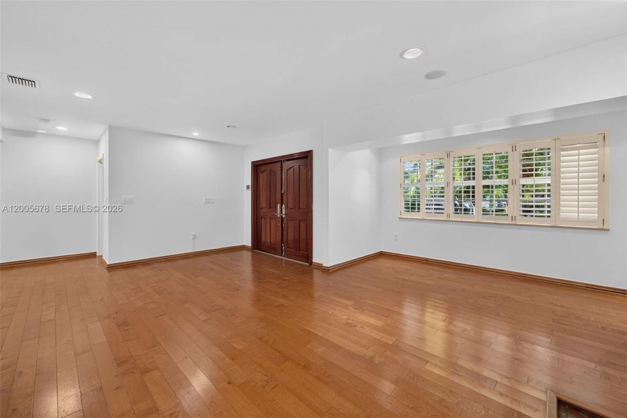 1237 Aduana Ave, Coral Gables, FL 33146 Photo