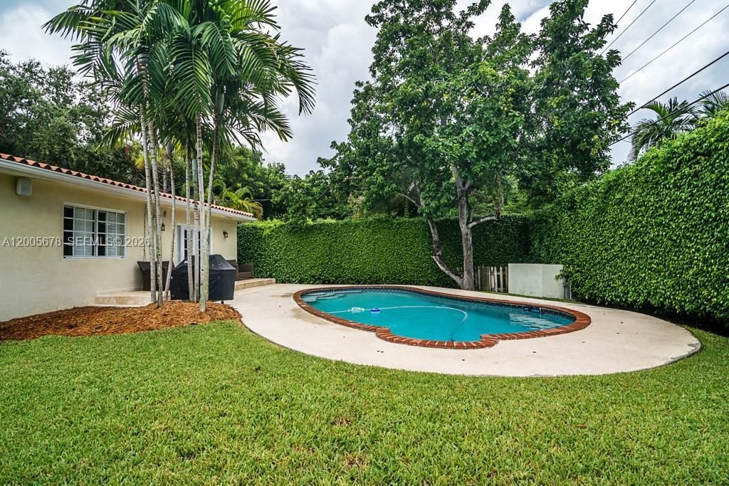1237 Aduana Ave, Coral Gables, FL 33146 Photo