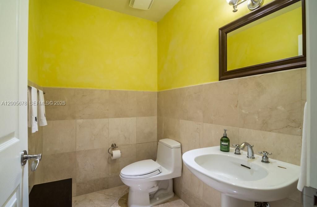 1237 Aduana Ave, Coral Gables, FL 33146 Photo