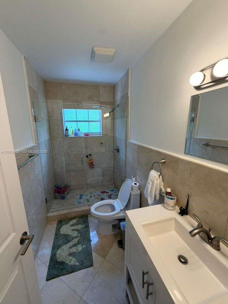 1237 Aduana Ave, Coral Gables, FL 33146 Photo