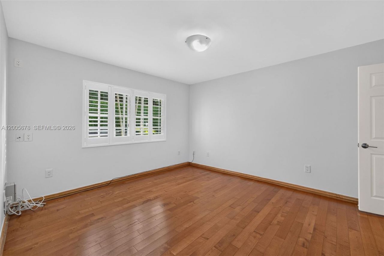 1237 Aduana Ave, Coral Gables, FL 33146 Photo