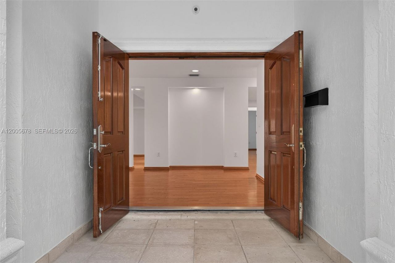 1237 Aduana Ave, Coral Gables, FL 33146 Photo