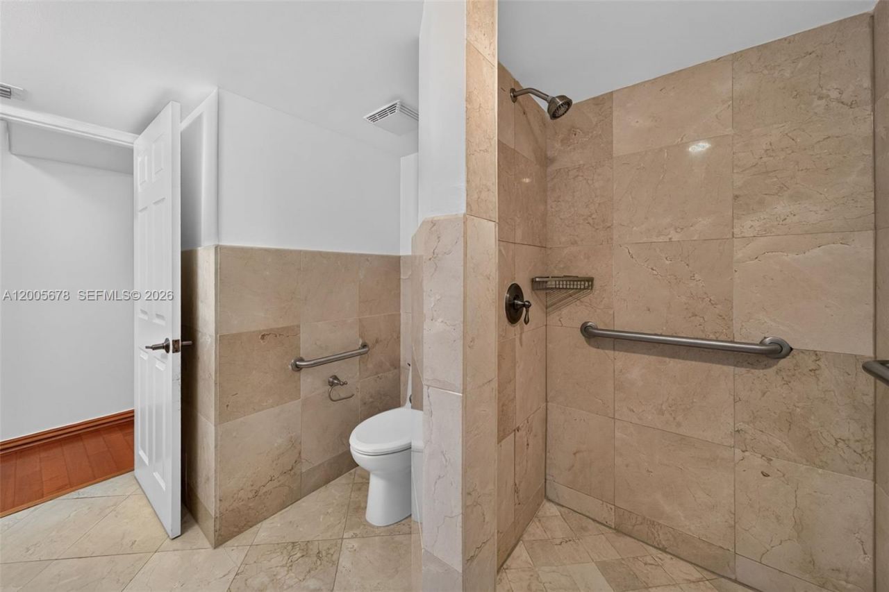 1237 Aduana Ave, Coral Gables, FL 33146 Photo