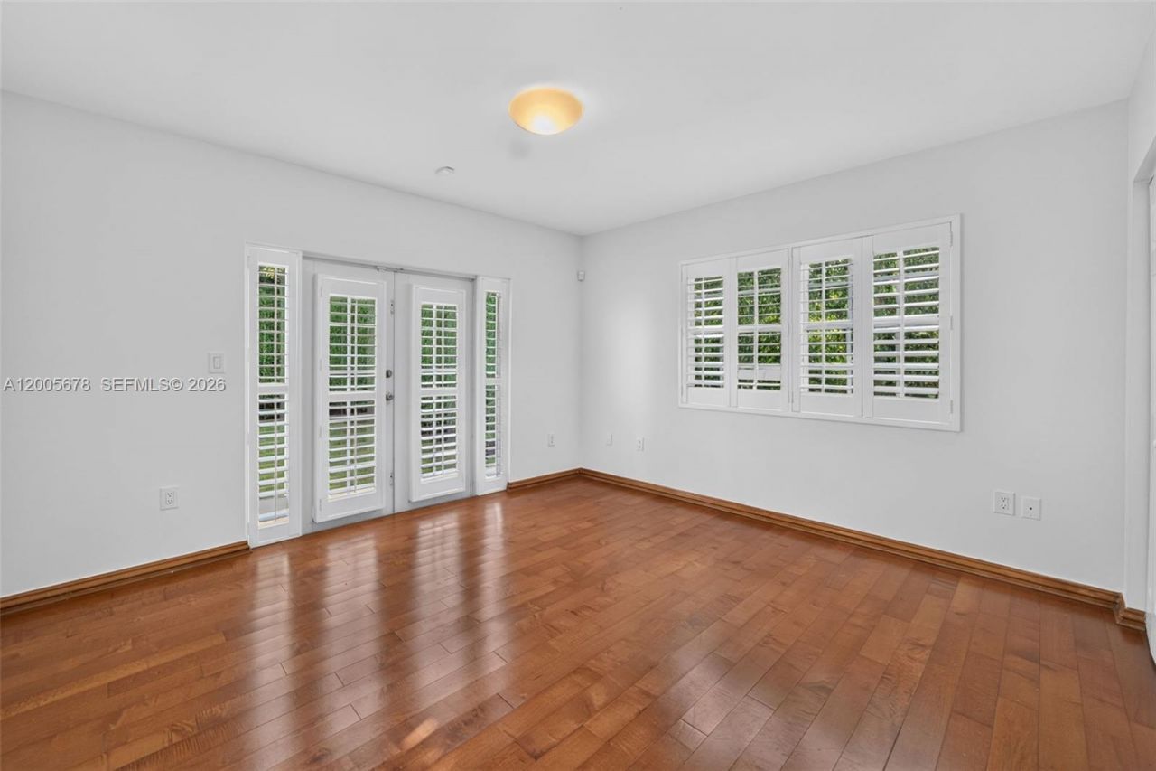 1237 Aduana Ave, Coral Gables, FL 33146 Photo