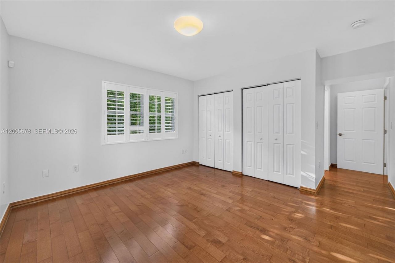 1237 Aduana Ave, Coral Gables, FL 33146 Photo