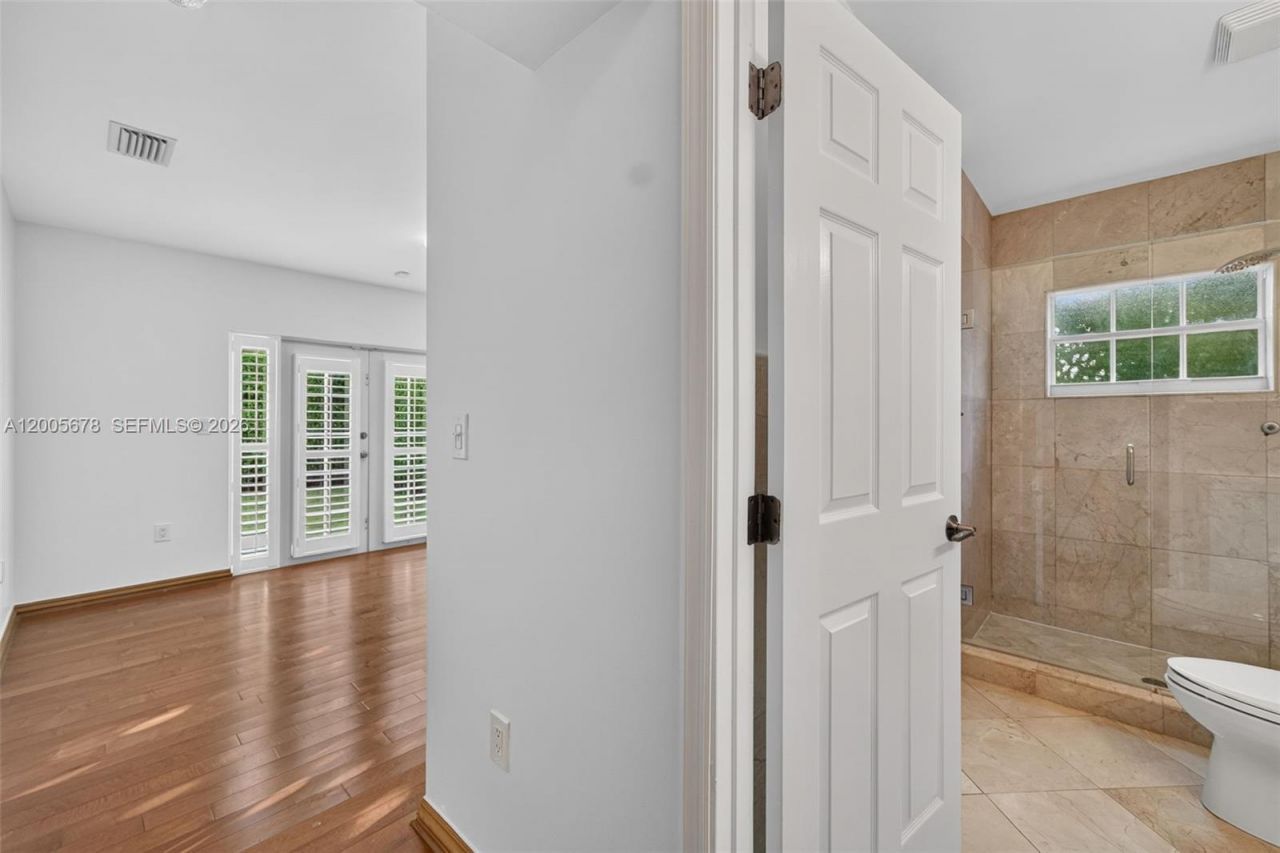 1237 Aduana Ave, Coral Gables, FL 33146 Photo