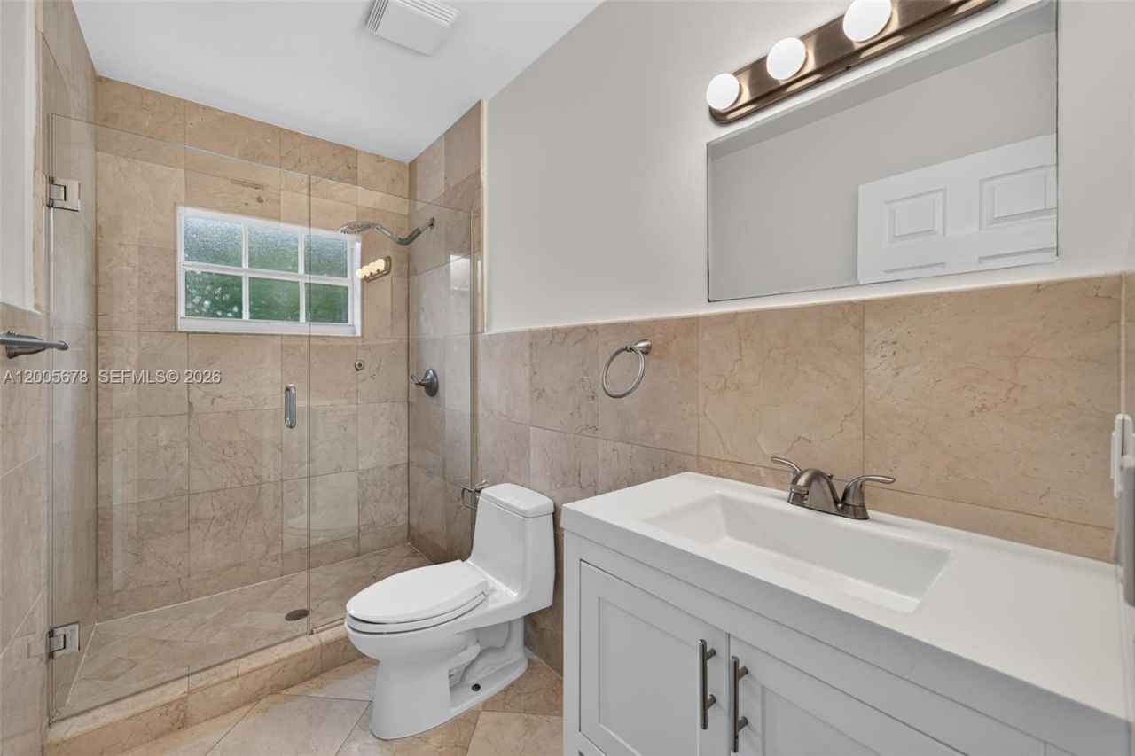 1237 Aduana Ave, Coral Gables, FL 33146 Photo