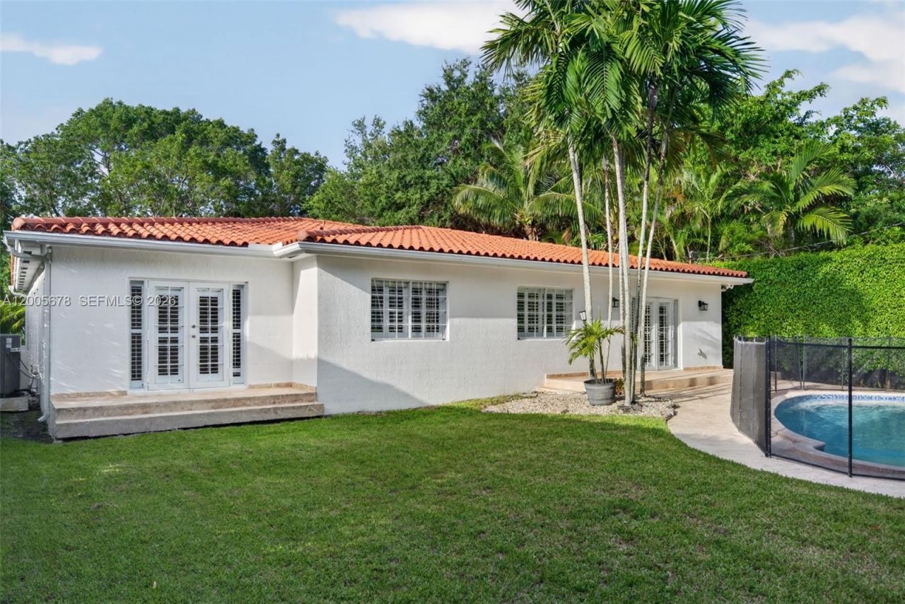1237 Aduana Ave, Coral Gables, FL 33146 Photo