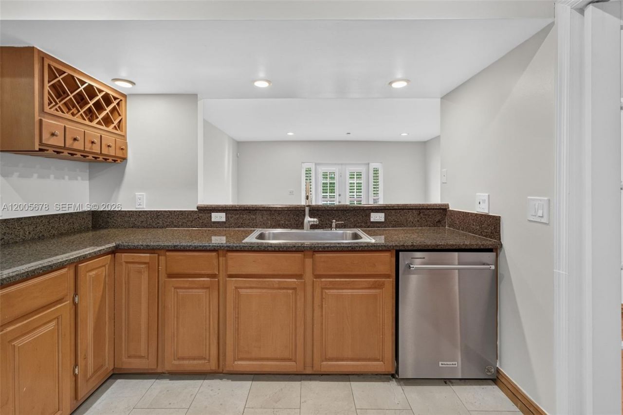 1237 Aduana Ave, Coral Gables, FL 33146 Photo