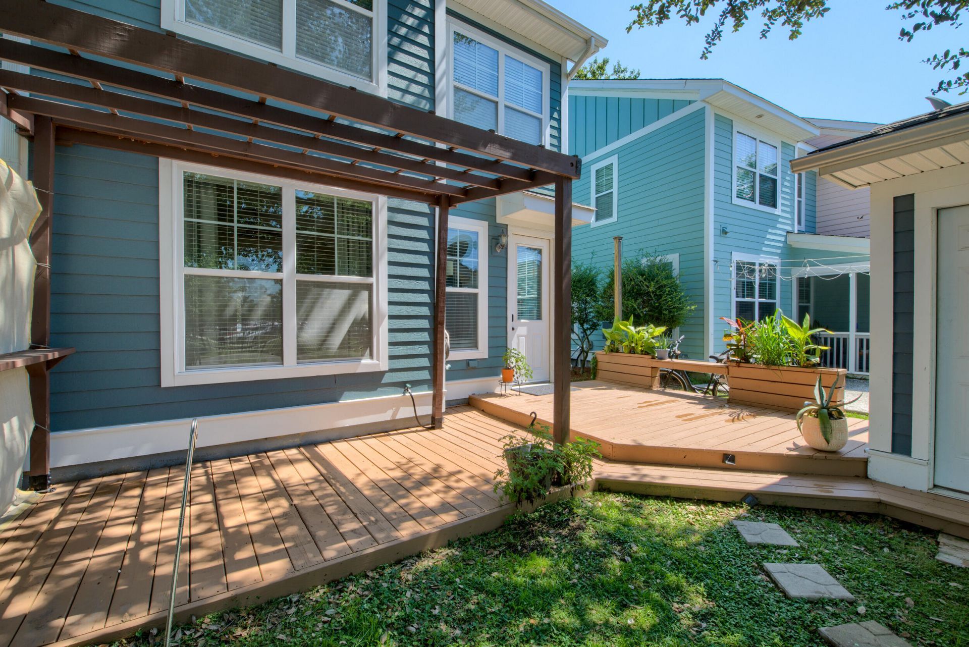 5124 E Liberty Park Circle Photo 6