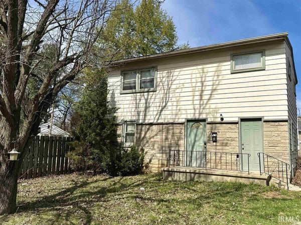 1916 W White River Boulevard, Muncie, IN 47303