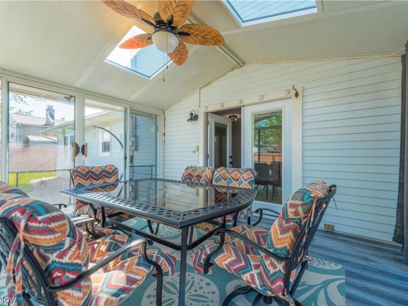 404 Oaknoll Drive, Amherst, OH 44001 Photo 39