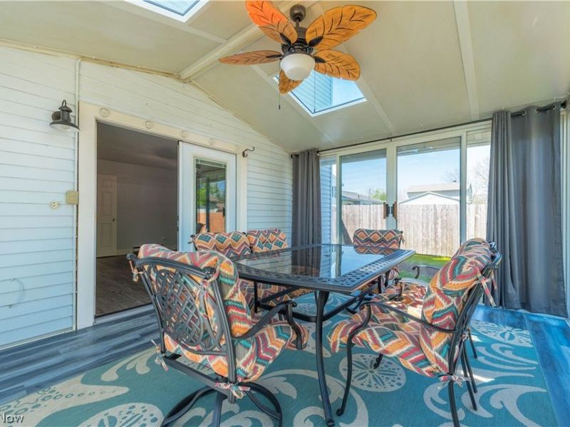 404 Oaknoll Drive, Amherst, OH 44001 Photo 40