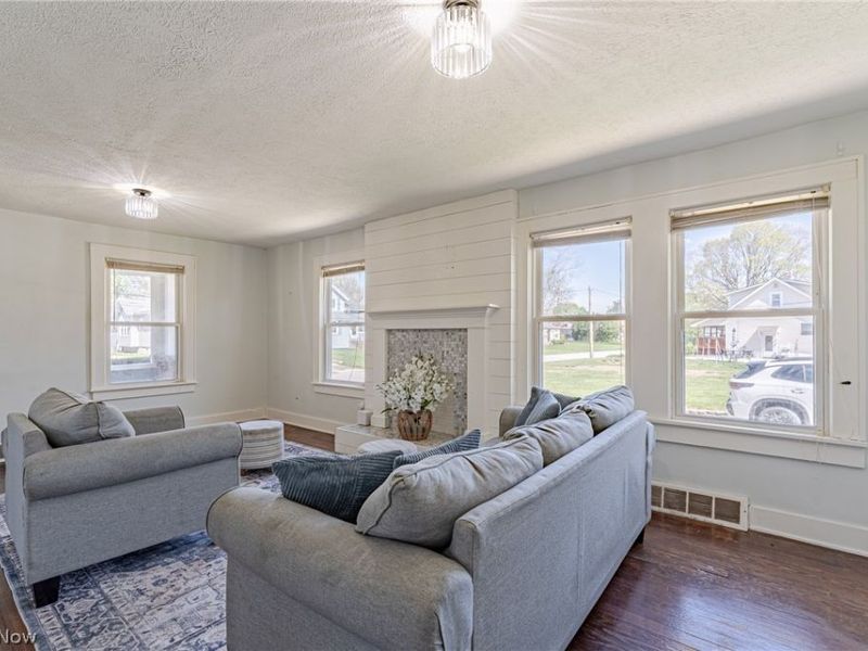 2597 Christensen Avenue, Akron, OH 44314 Photo 7