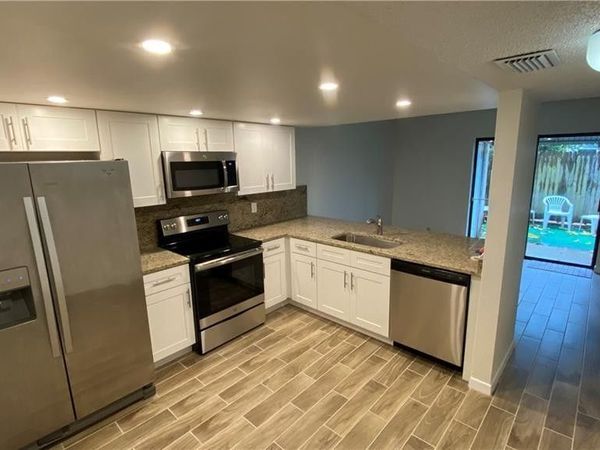 5269 SW 40th Avenue, Unit 21, Dania Beach, FL 33314