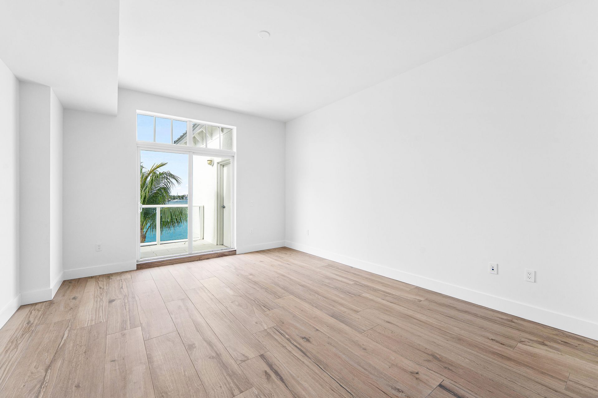 180 Lake Drive, Unit 2304, Palm Beach Shores, FL 33404 Photo