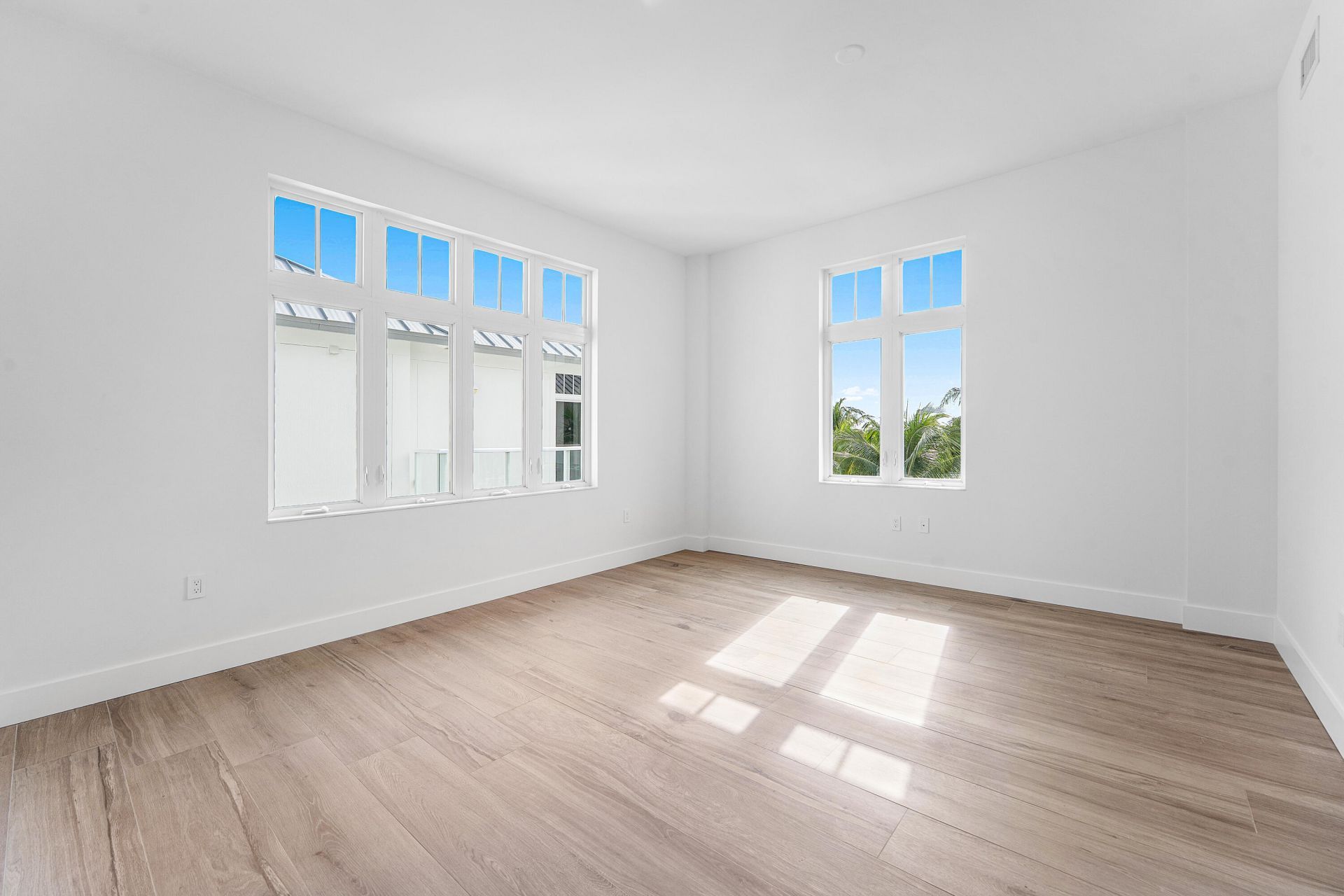 180 Lake Drive, Unit 2304, Palm Beach Shores, FL 33404 Photo