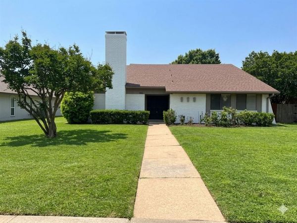 1802 Auburn Drive, Richardson, TX 75081