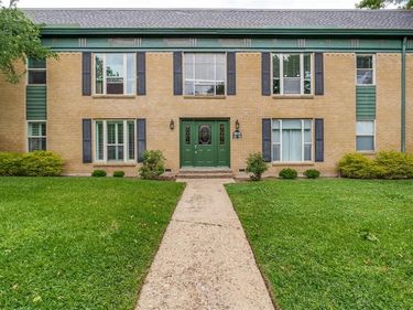 4820 Amesbury Drive , Unit E130, Dallas, TX 75206