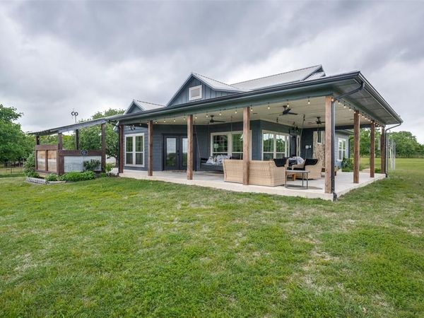 1458 Jim Harry Loop, Sunset, TX 76270
