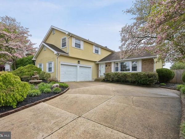 790 CARTERET COURT, MOUNT LAUREL, NJ 08054