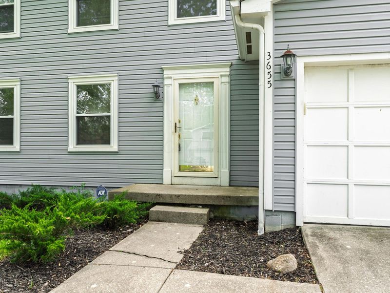 3655 Dinsmore Castle Drive , Columbus, OH 43221 Photo 3