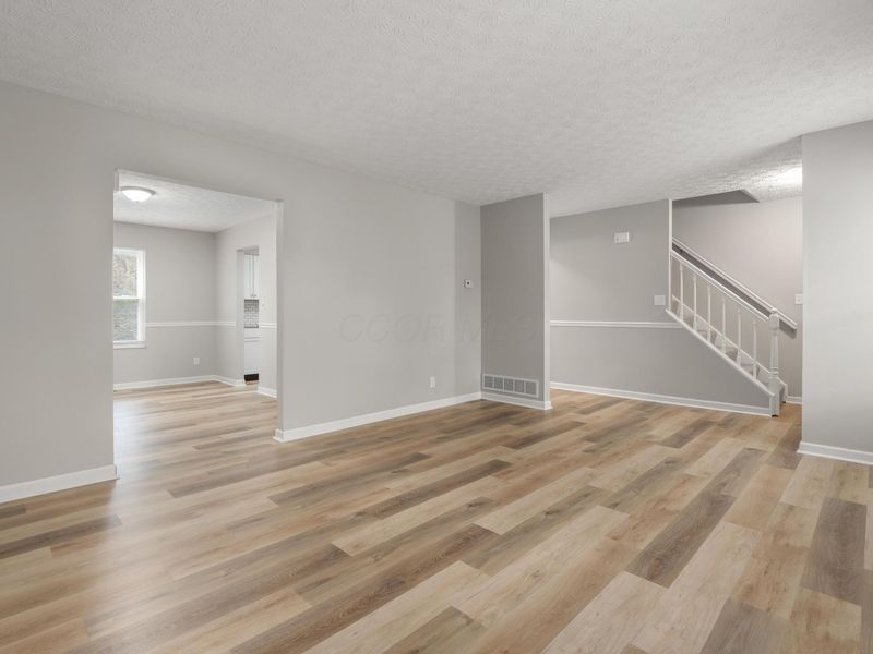 3655 Dinsmore Castle Drive , Columbus, OH 43221 Photo 8