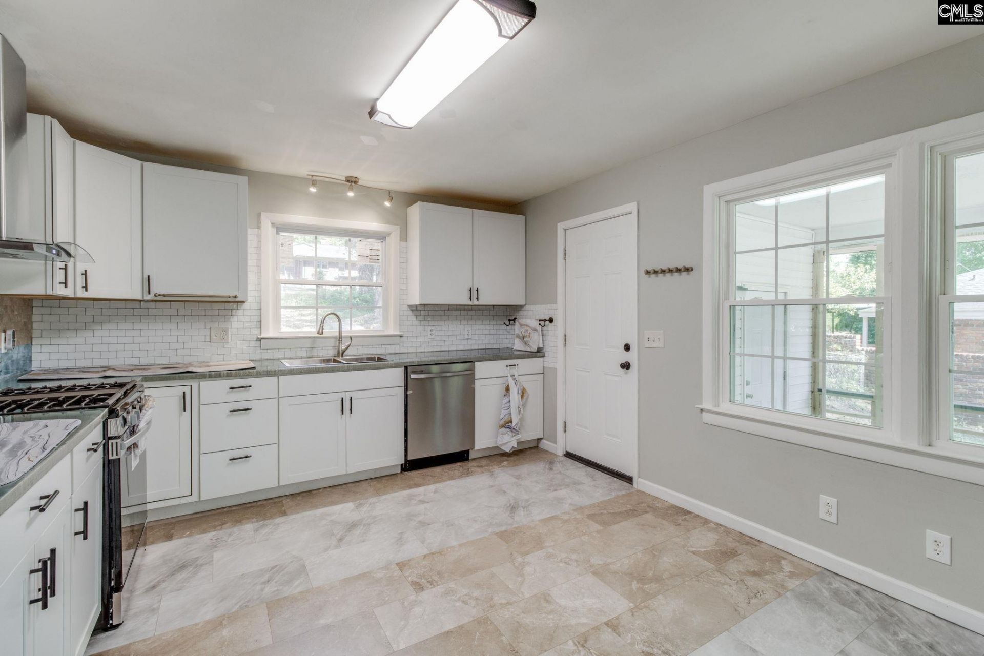 836 Delverton Road  Photo 13
