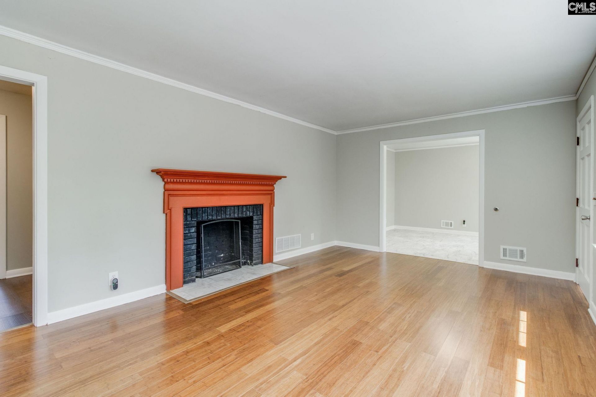 836 Delverton Road  Photo 7
