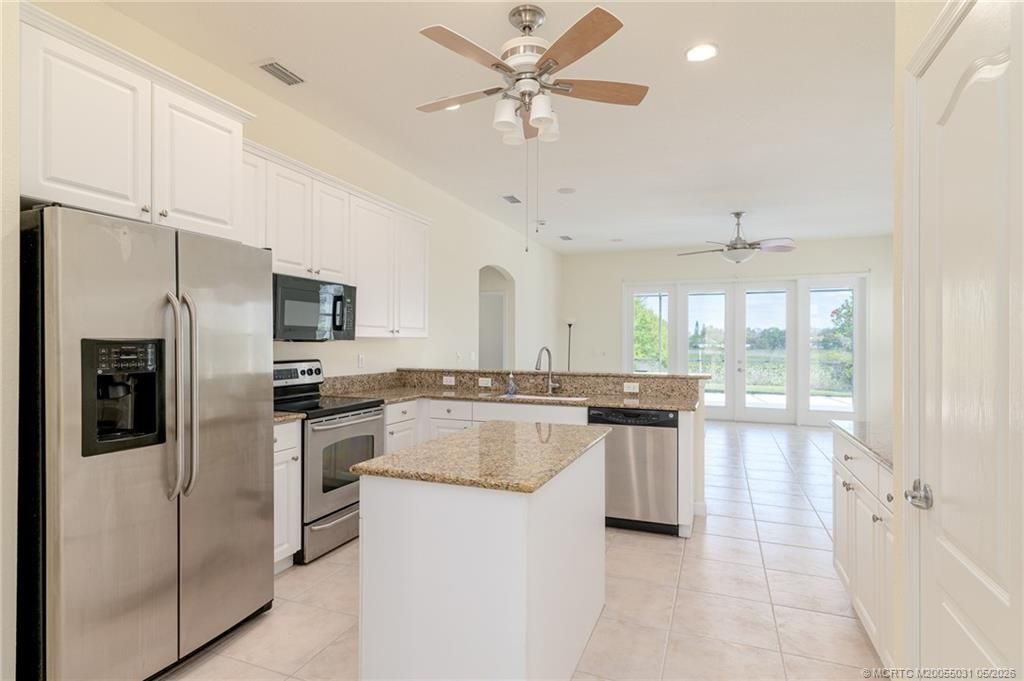 5339 NW Milner Drive, Port Saint Lucie, FL 34983 Photo