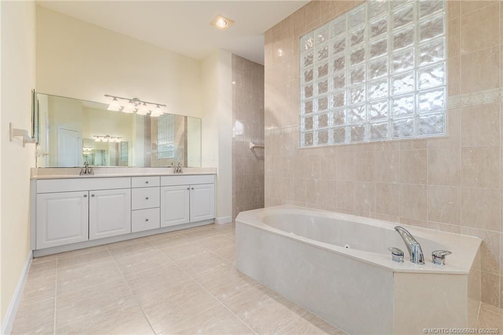 5339 NW Milner Drive, Port Saint Lucie, FL 34983 Photo