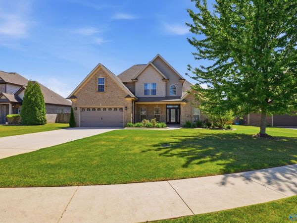 17092 Obsidian Circle, Athens, AL 35613