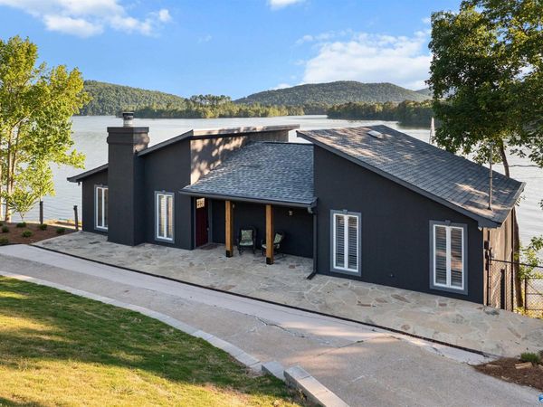 1217 Lakemont Drive S, Southside, AL 35907