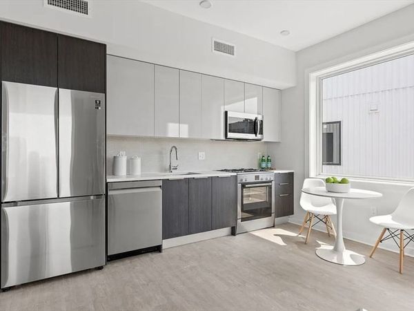 14 Ward St., Unit 203, Somerville, MA 02143