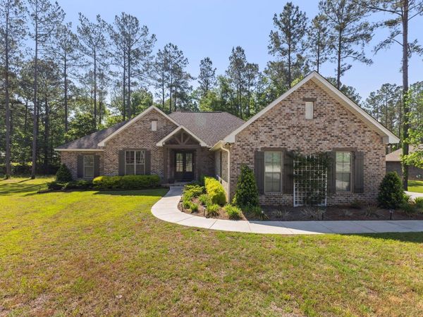 643 Scruggs, Sumrall, MS 39482