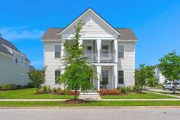 274 Great Lawn Drive photo 4