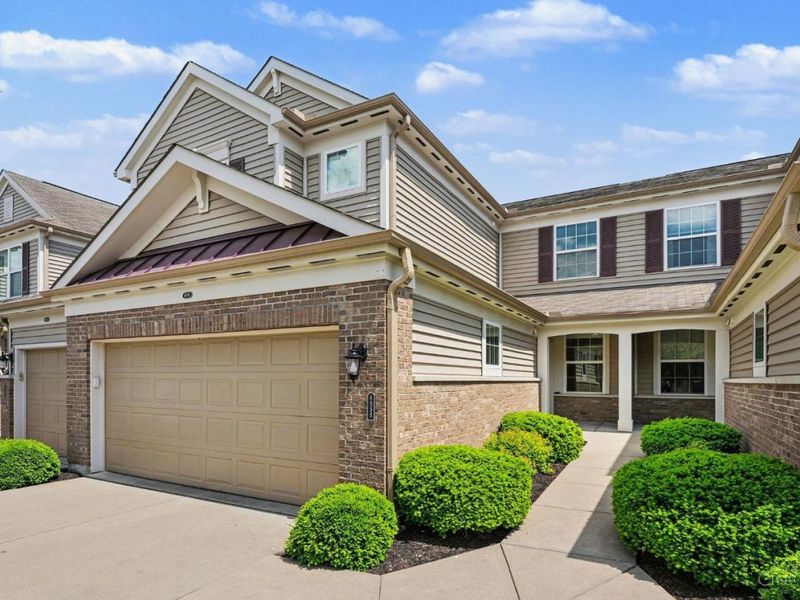 8058 Bridge Point Drive, Unit 7-202, Green Township, OH 45248 Photo 1