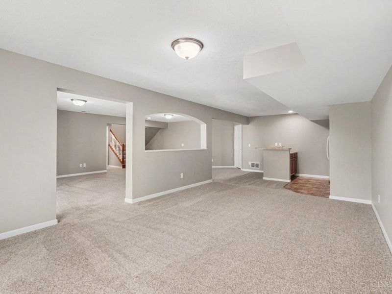 8058 Bridge Point Drive, Unit 7-202, Green Township, OH 45248 Photo 14