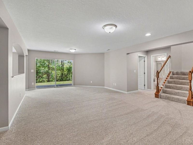 8058 Bridge Point Drive, Unit 7-202, Green Township, OH 45248 Photo 15