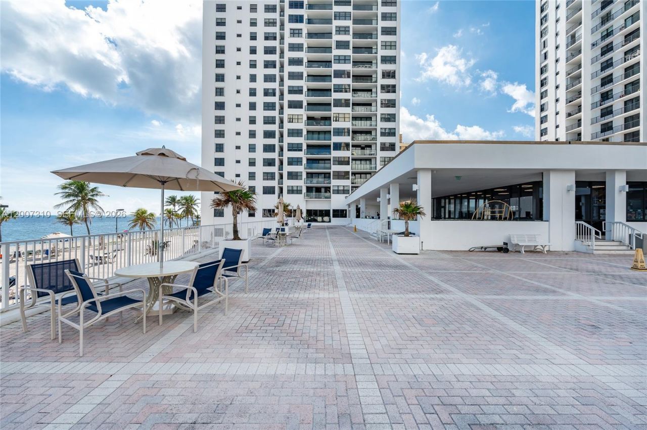 2301 S Ocean Dr, Unit 1102, Hollywood, FL 33019 Photo